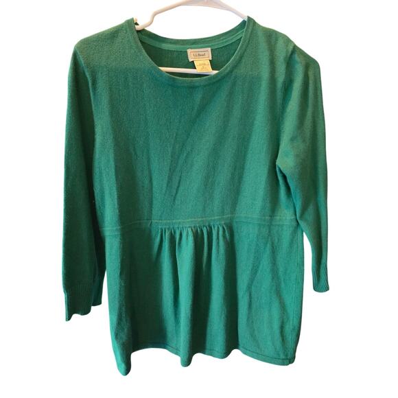 L.L.Bean Rabbit Hair Blend Sweater M Womens Green Quiet Luxury Holiday Party - Picture 1 of 4